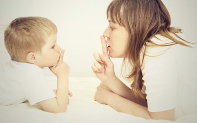 “La calidad de las conversaciones que los niños escuchan en casa influye en sus resultados académicos”